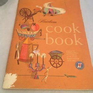 Vintage 1968 Heirloom Cookbook Recipes Cooking